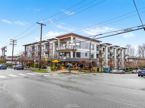 206-715 W 15th St, North Vancouver, BC, V7M1T2 | Card Image