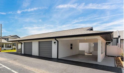 753 Palm Springs Cir, Indian Harbour Beach, FL, 32937-2675 | Card Image