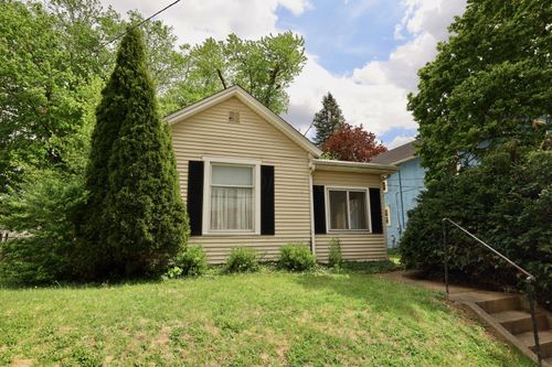 140 N Ewing St, Lancaster, OH, 43130-3375 | Card Image