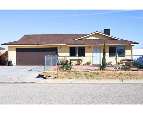 10908 Aztec Ln, Adelanto, CA, 92301 | Card Image