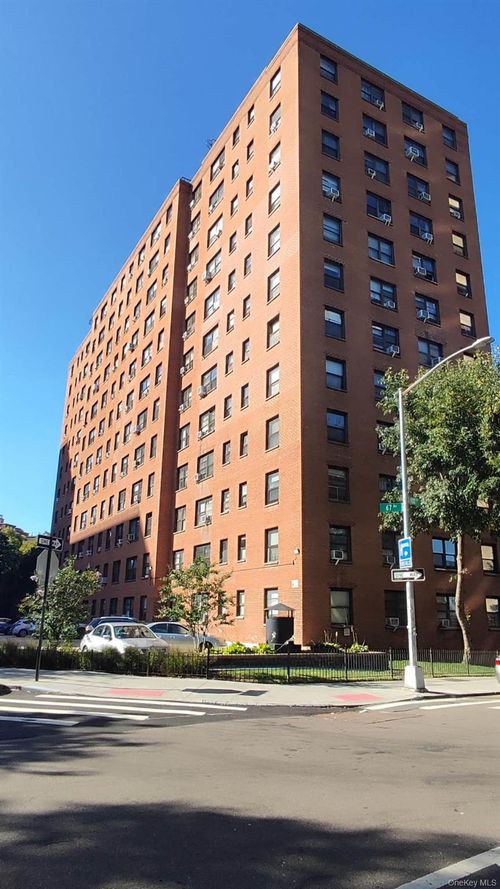 11g-99-72 66th Rd, Rego Park, NY, 11374-4445 | Card Image