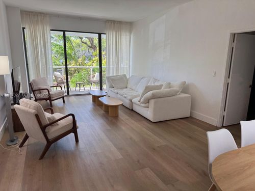 apt-126-3731 N Country Club Dr, Aventura, FL, 33180-1741 | Card Image