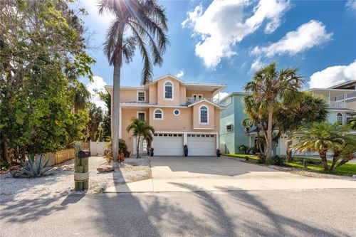 405 8th Ave N, TIERRA VERDE, FL, 33715-1826 | Card Image