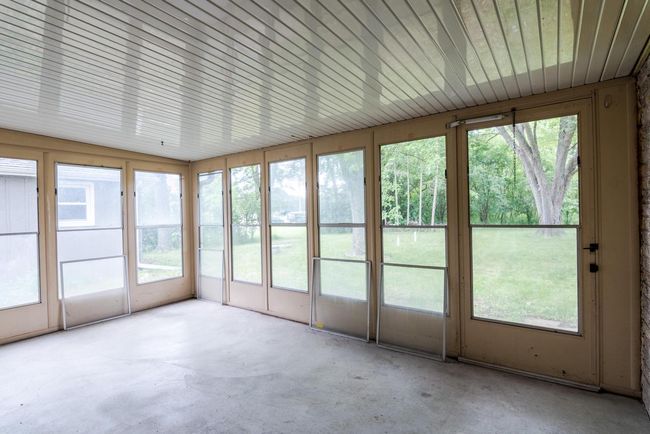 1300 State Road 83, House other with 2 bedrooms, 1 bathrooms and null parking in Hartland WI | Image 21