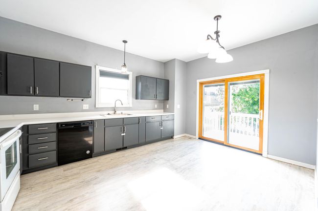 Kitchen | Image 26