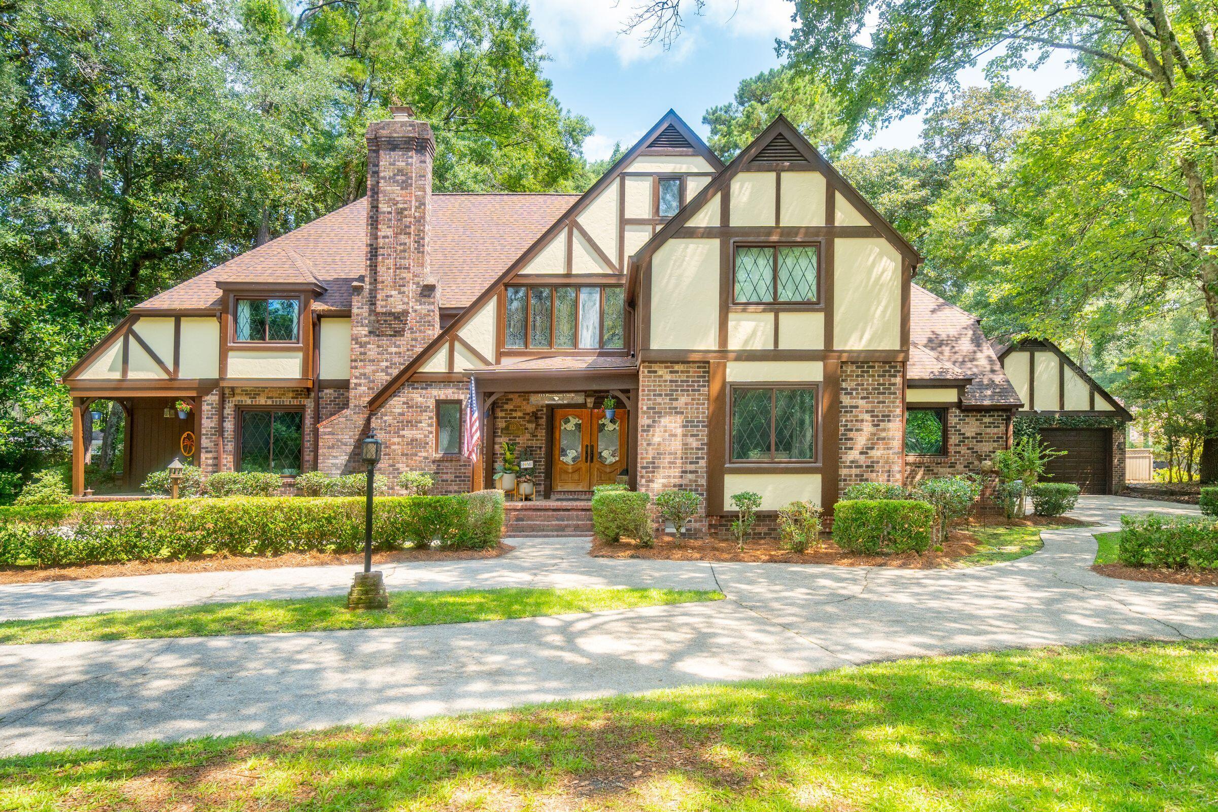 President Cir, Summerville, SC 29483