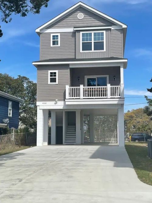 404 6th Ave N, Myrtle Beach, SC, 29577-3910 | Card Image