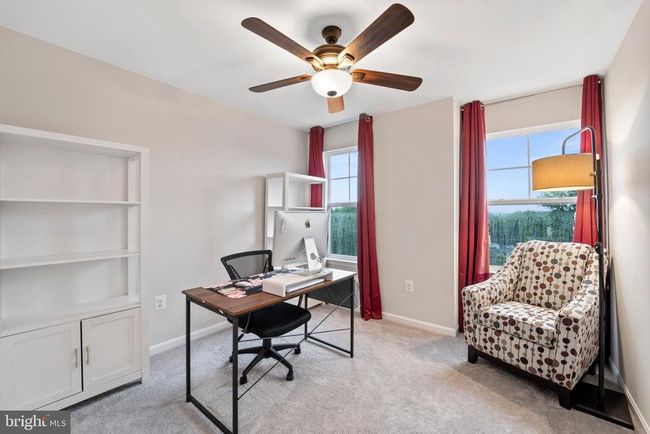 18216 Summit Pointe Dr, Townhouse with 3 bedrooms, 4 bathrooms and null parking in TRIANGLE VA | Image 15