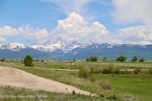 4129 Saddle Bluff Trl, Tetonia, ID, 83452 | Card Image