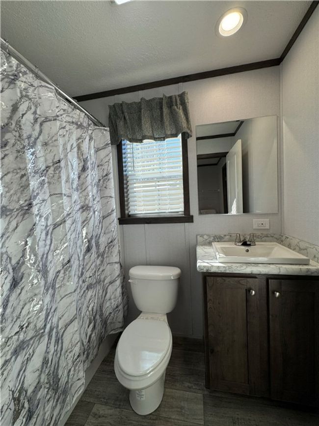 134 Emerald Isle, House other with 2 bedrooms, 1 bathrooms and null parking in Smethport PA | Image 22