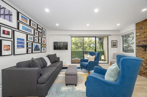 316-1385 Draycott Rd, North Vancouver, BC, V7J3K9 | Card Image