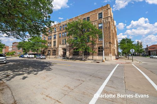 410-297 W Clay Ave, Muskegon, MI, 49440-1271 | Card Image