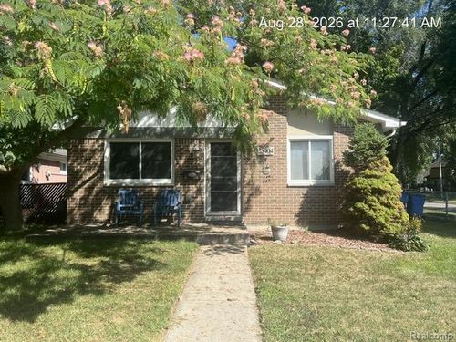 25404 Dartmouth St, Dearborn Heights, MI, 48125-1115 | Card Image