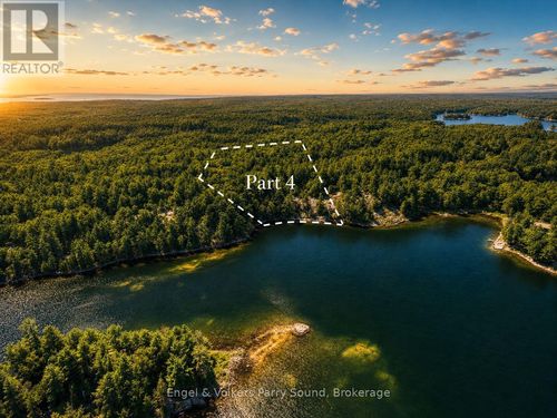 part 4 Loon Bay, Carling, ON, P0G1G0 | Card Image