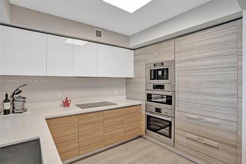 unit-903-300 Sunny Isles Blvd, Sunny Isles Beach, FL, 33160-5637 | Card Image
