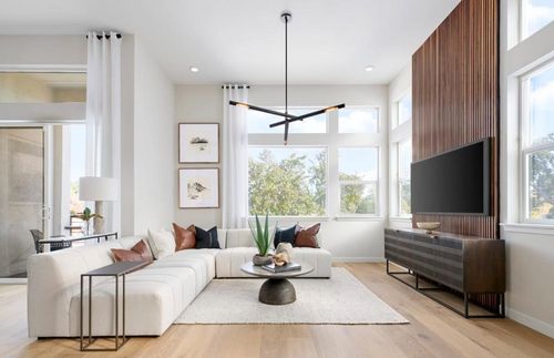 88-17-10750 Elm Cir, Saratoga, CA, 95070-4280 | Card Image