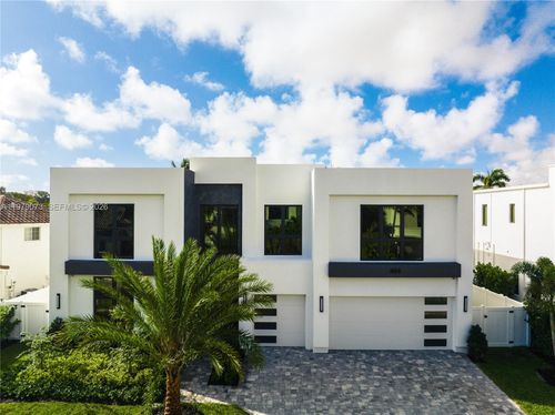 464 Ne 6th St, Boca Raton, FL, 33432-2916 | Card Image