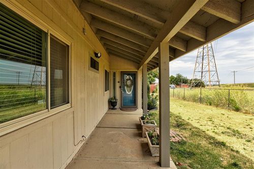 10100 Hefner Village Ter, Oklahoma City, OK, 73162-7728 | Card Image