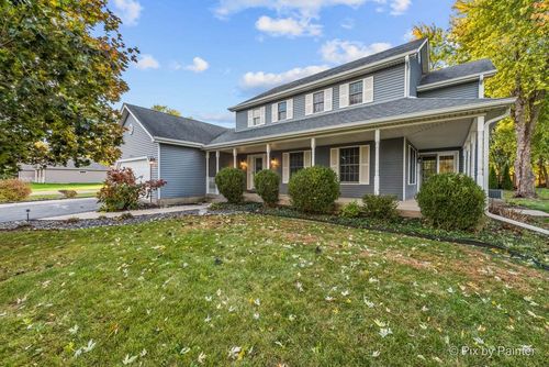 1045 Linda Ln, Sandwich, IL, 60548-9399 | Card Image