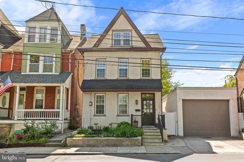 322 New Holland Ave, LANCASTER, PA, 17602-2301 | Card Image