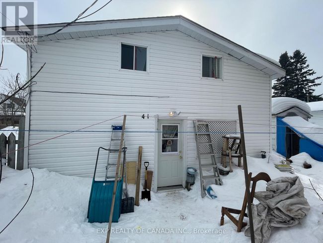 41 - 43 Way Ave, Home with 9 bedrooms, 4 bathrooms and 3 parking in Timmins ON | Image 10