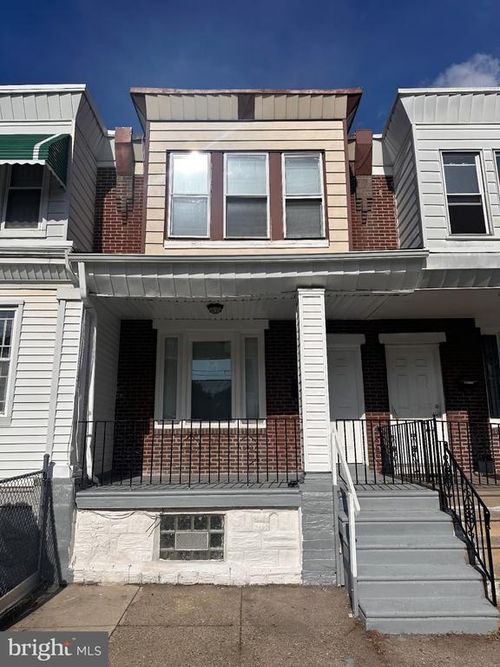 5648 N Lawrence St, PHILADELPHIA, PA, 19120-2339 | Card Image