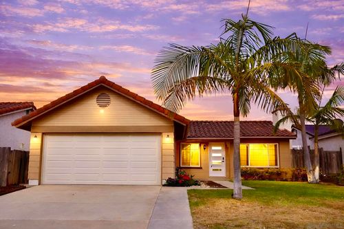 10385 Cheviot Ct, San Diego, CA, 92126-3061 | Card Image