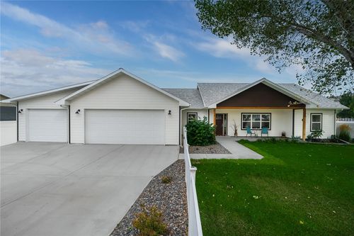 120 E Centennial Rd, Columbus, MT, 59019-7193 | Card Image