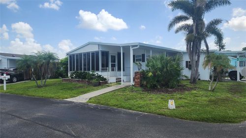 10 S Botany Bay Cir, ENGLEWOOD, FL, 34223-6208 | Card Image