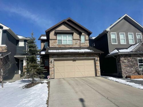 215 Nolancrest Rise Nw, Home with 3 bedrooms, 2 bathrooms and 4 parking in Calgary AB | Card Image