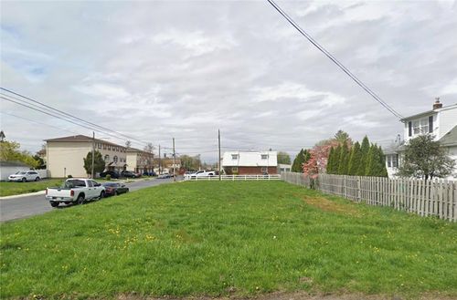 802-806 Quincy Street, Allentown City, PA, 18109 | Card Image