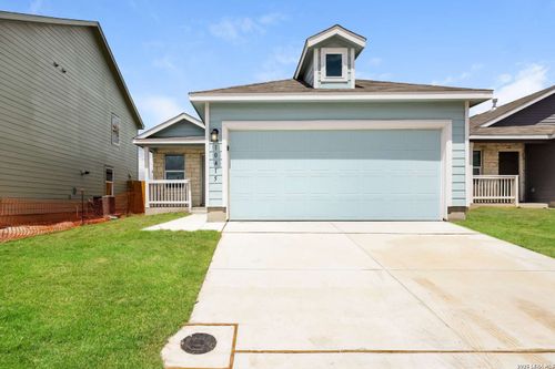 10415 Mcclintock Dr, Converse, TX, 78109-2069 | Card Image