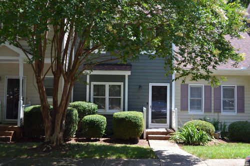 121 Charter Ct, Cary, NC, 27511-5011 | Card Image