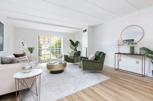 apt-201-100 Boatswains Way, Chelsea, MA, 02150-4030 | Card Image