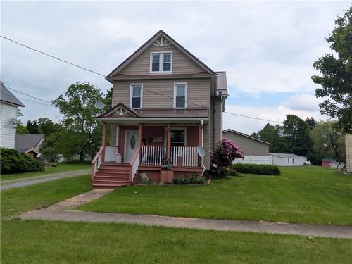 8 Mcclellan Ave, Mount Jewett, PA, 16740-5132 | Card Image