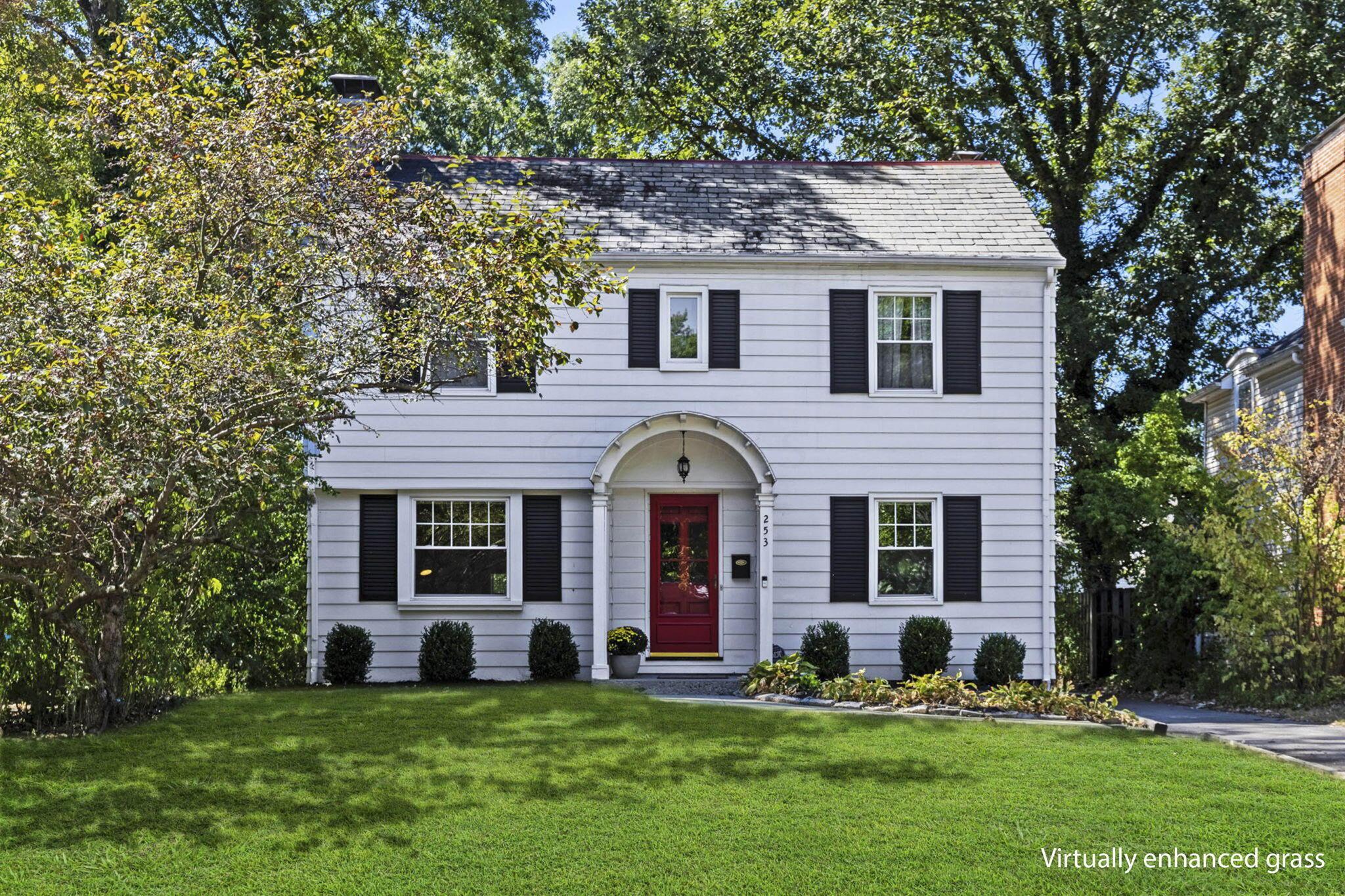 Stanwood Rd, Columbus, OH 43209