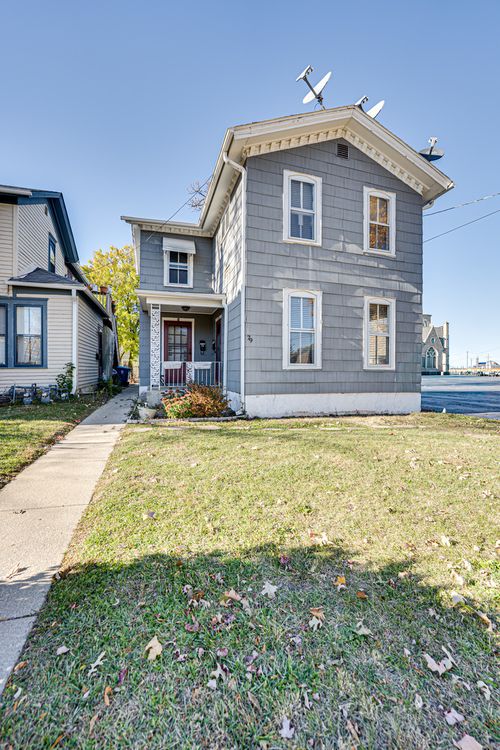 2-79 S 4th St, Aurora, IL, 60505-3900 | Card Image