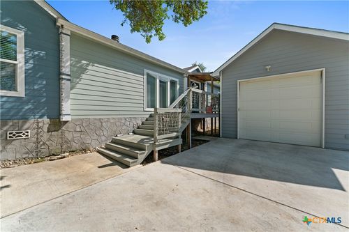 1512 Deer Run Pass, Canyon Lake, TX, 78133-3897 | Card Image
