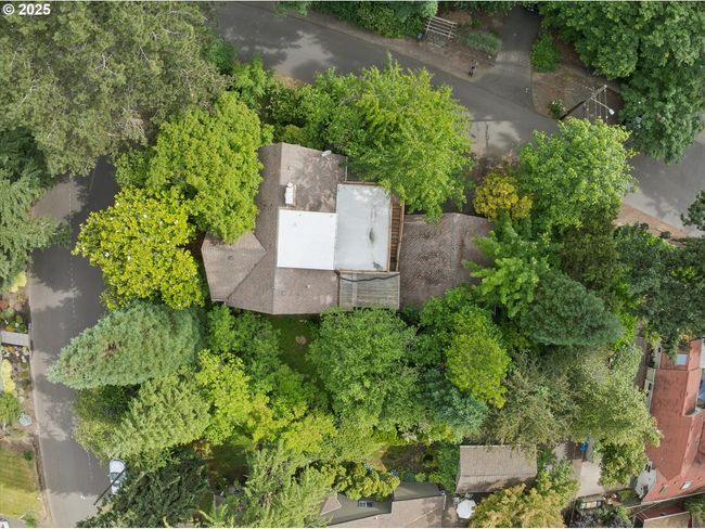 887 6 Th St, House other with 5 bedrooms, 3 bathrooms and 2 parking in Lake Oswego OR | Image 41