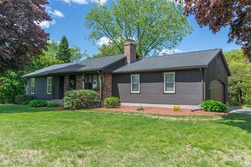 629 River Rd, Agawam, MA, 01001-2829 | Card Image