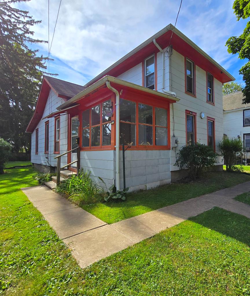 Horner St, Elmira, NY 14904