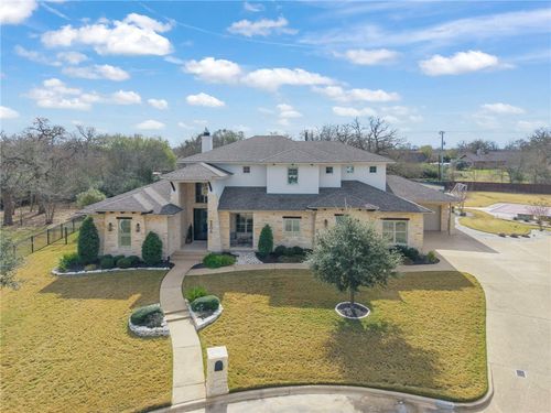 8806 Queens Ct, College Station, TX, 77845-6368 | Card Image