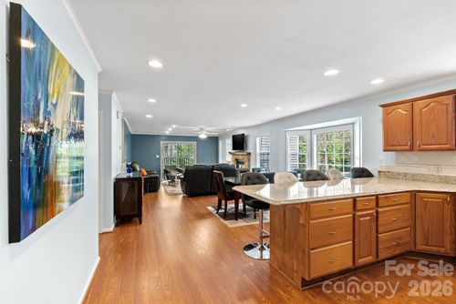 100 Thistle Knoll Ct, Asheville, NC, 28803-2014 | Card Image