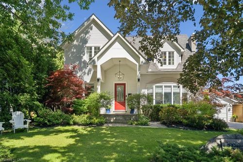 489 Rebecca St, Oakville, ON, L6K1K8 | Card Image