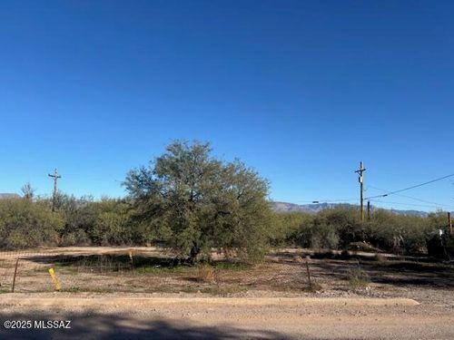 14-15-727 N Tiger Dr, Mammoth, AZ, 85618-1087 | Card Image