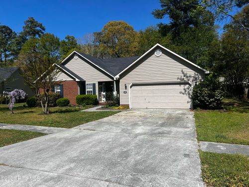 106 Dunwoody Dr, Jacksonville, NC, 28546-8344 | Card Image