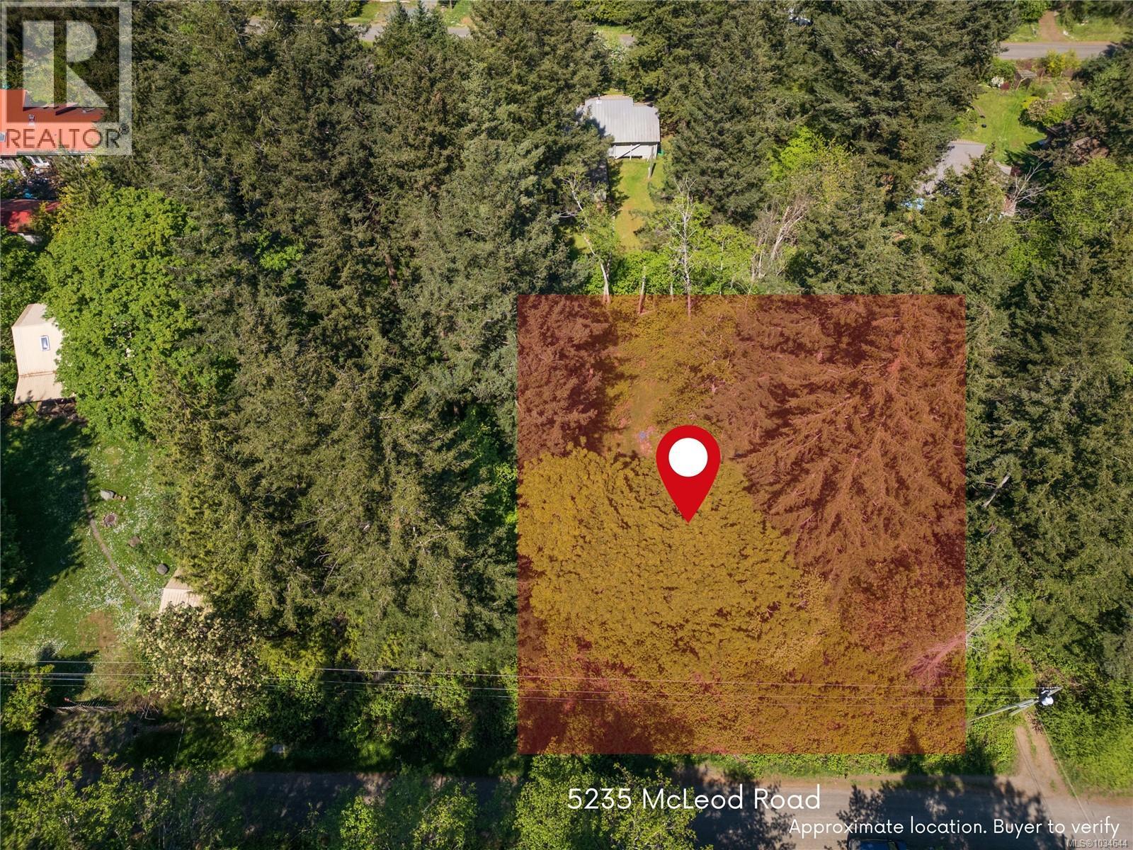 Land in Hornby Island 3