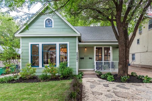 1-4513 Avenue B, Austin, TX, 78751-3091 | Card Image