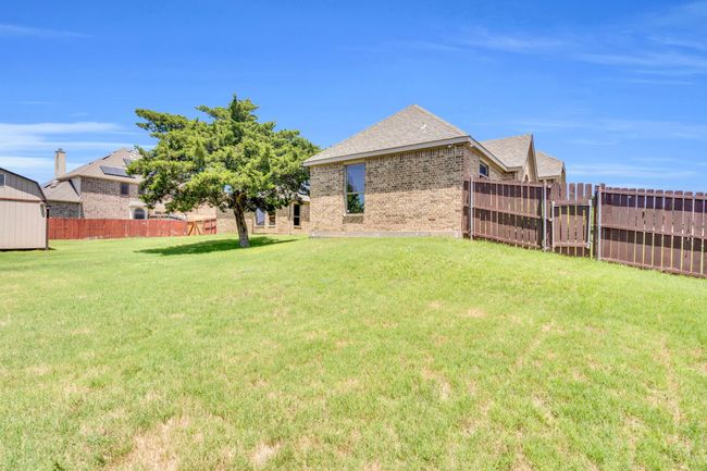 View of yard | Image 32