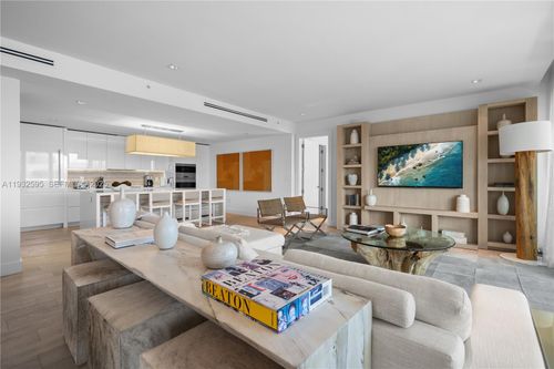 ph-1706-102 24th St, Miami Beach, FL, 33139-1770 | Card Image